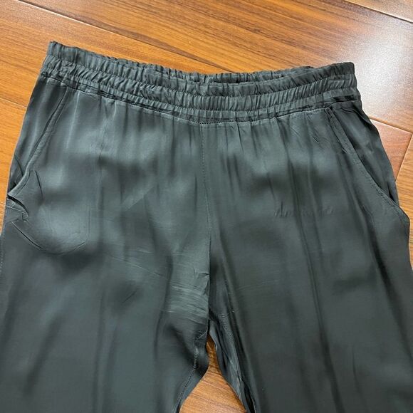 Sofia Collections satin joggers - Picture 7 of 11